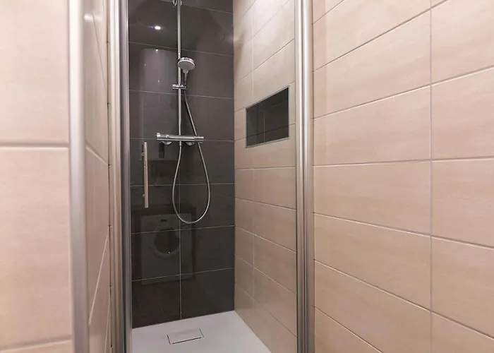 Wunderschoenes Im Zentrum Von * Wels